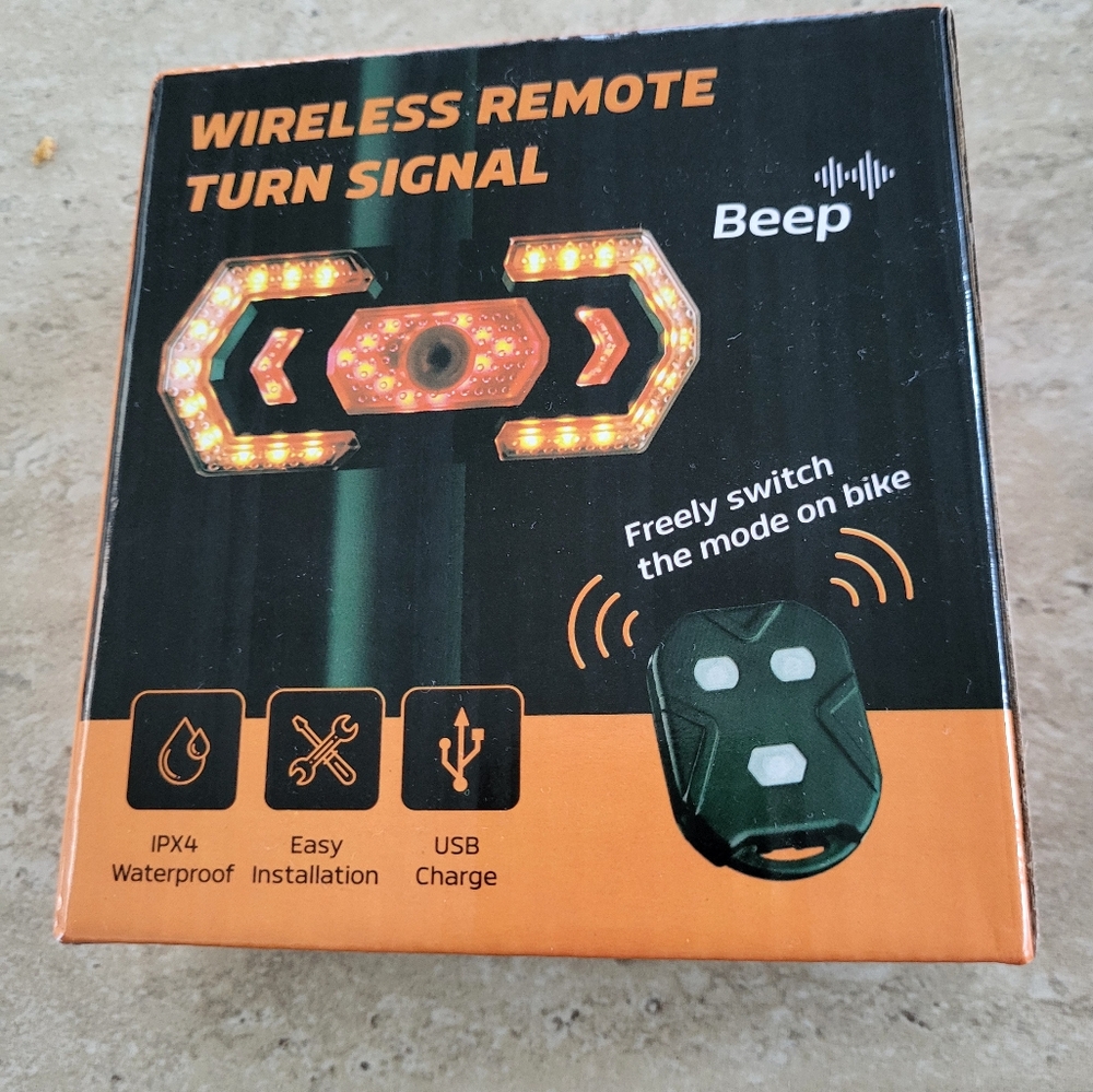 Bike Bicycle Wireless Remote Turn Signal‎ Waterproof USB Charge